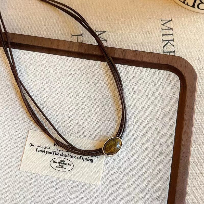 Women's Chinese Retro Leather Tiger Eye Necklace