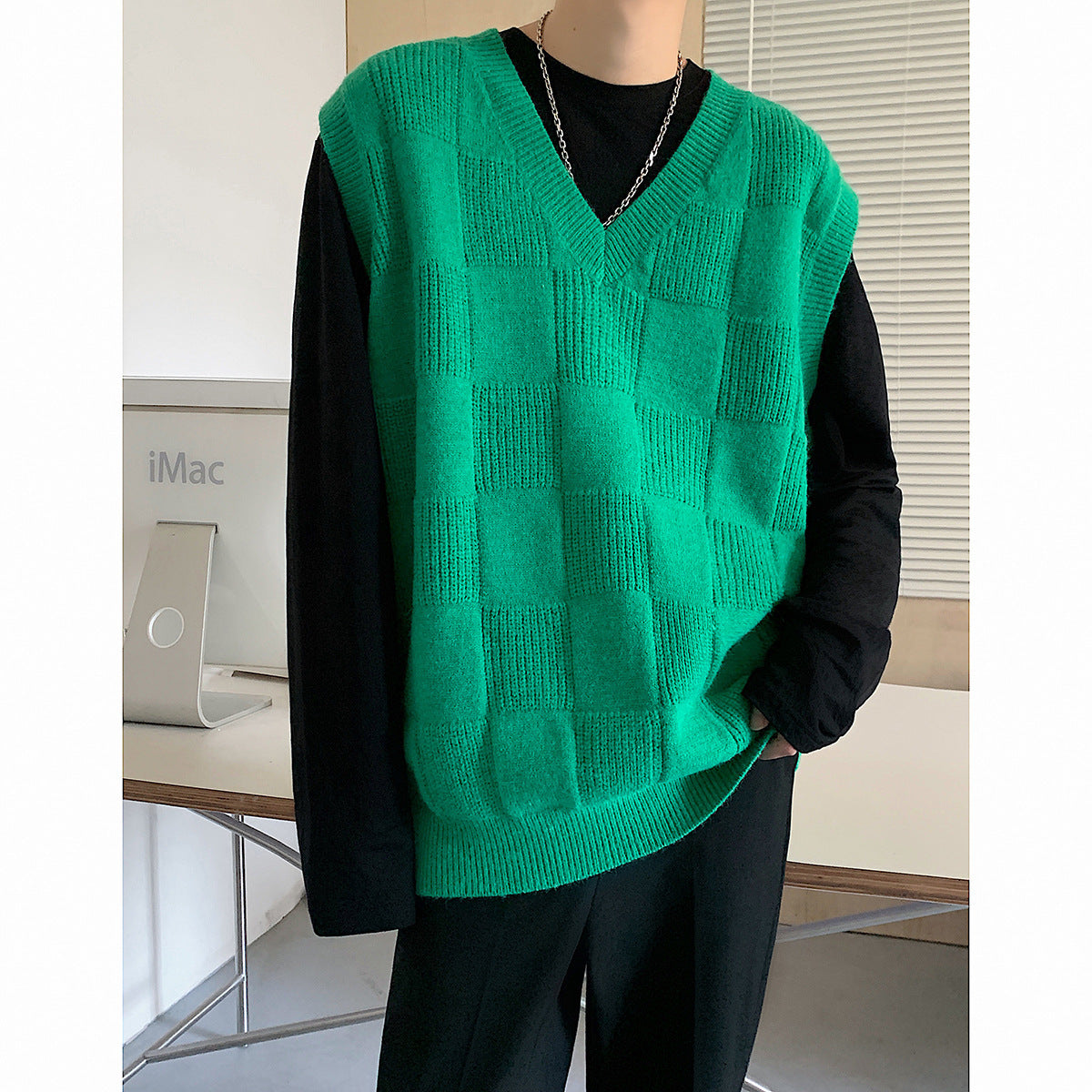 Men's V-neck Fashion Personalized Knitted Vest