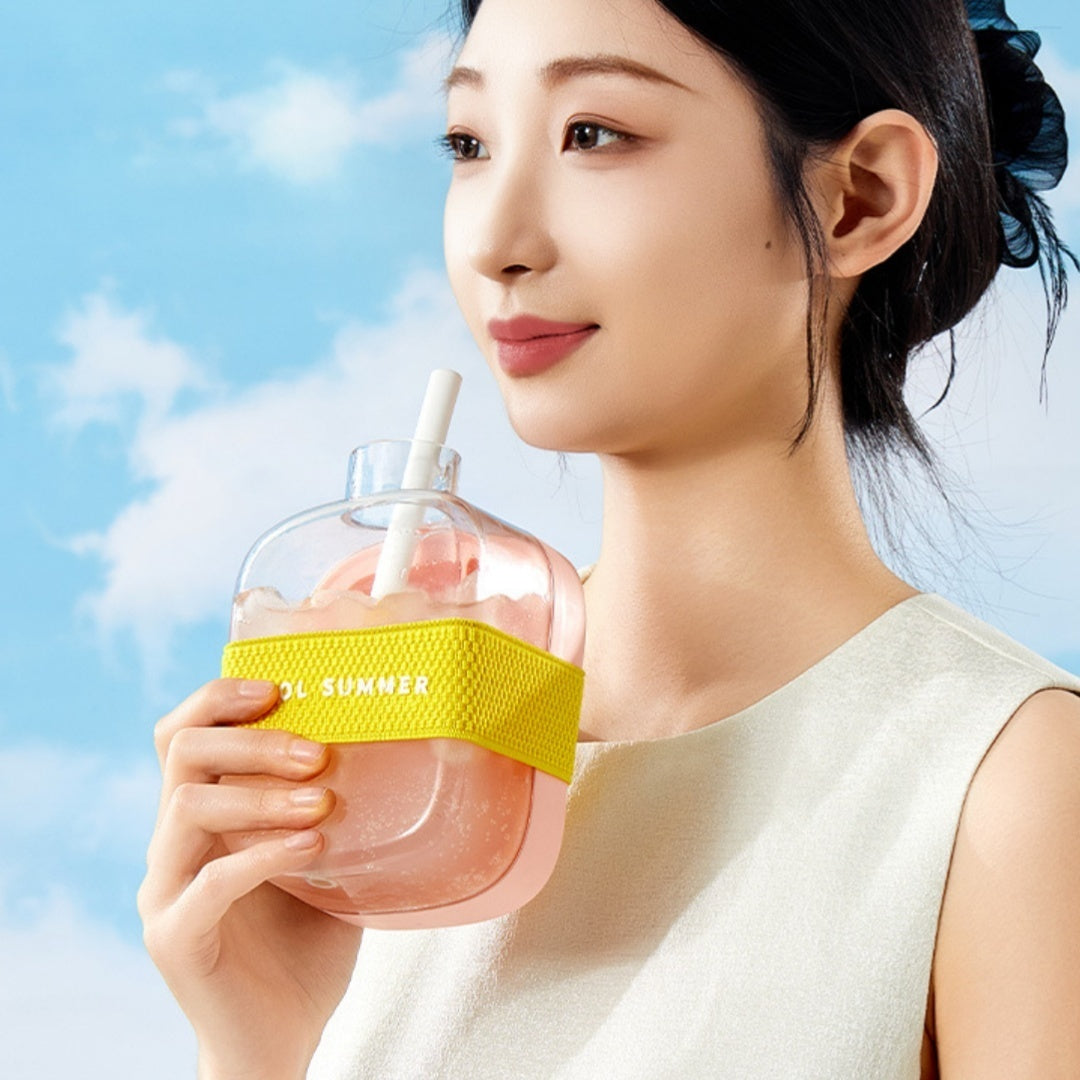 [HOME] One-Click Molding Cooling Cup,Instant Ice Maker,Zero-Contact Design,Straw Included,Curling Mold,Portable & Stylish Chilled Drink