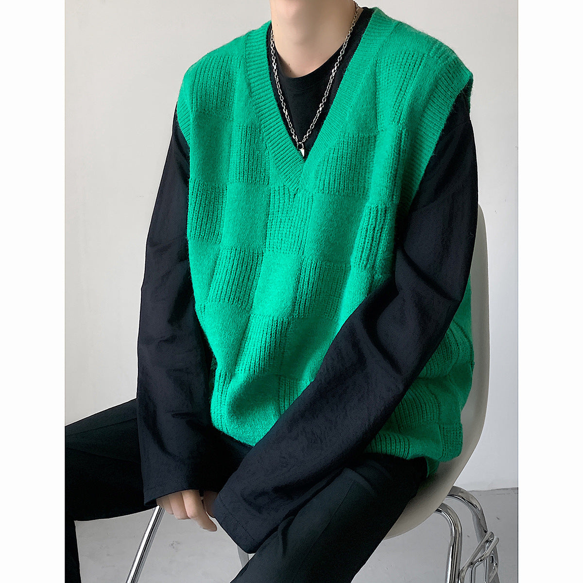 Men's V-neck Fashion Personalized Knitted Vest