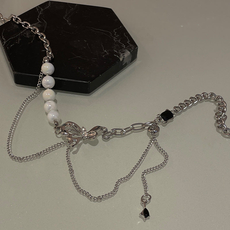 Niche Fairy Pearl Butterfly Necklace