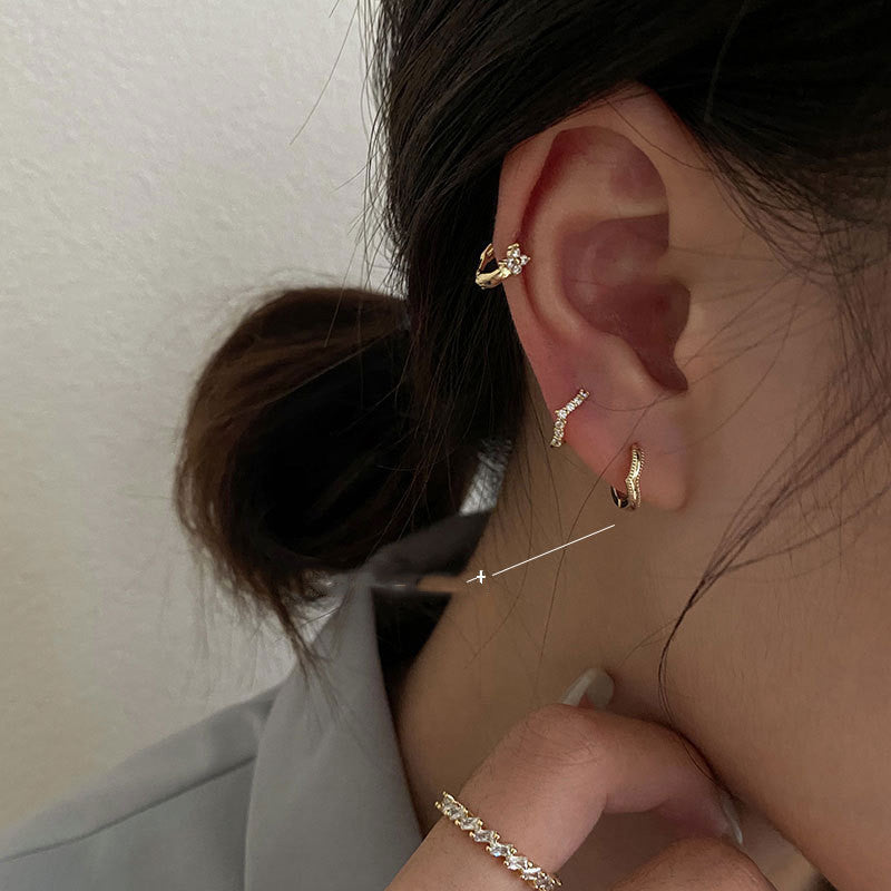 Simple And Cool Style Ear Bone Ring